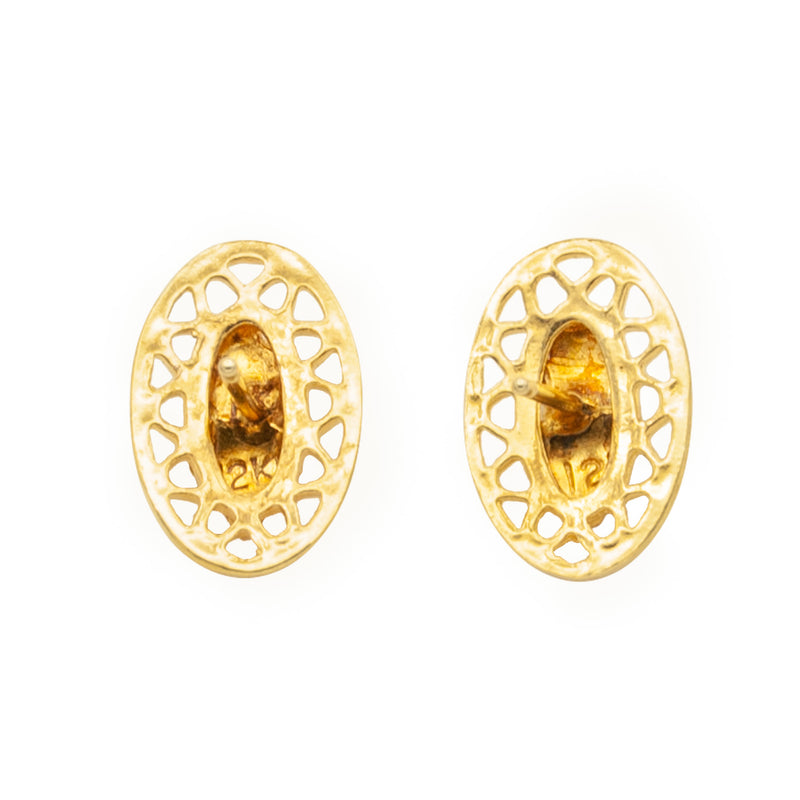 12 Karat Black Hills Gold Stud Earrings with Double Leaf Tri-color Gold Pattern Earring.