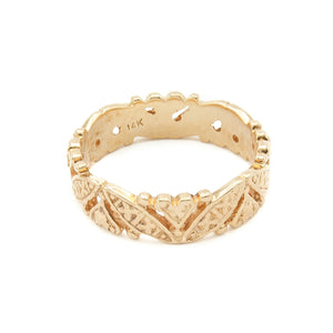 Vintage Handmade 14 Karat Yellow Gold Heart Motif Ring
