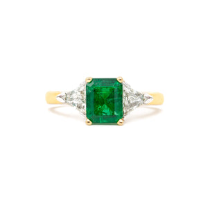18 Karat Gold Zambian Emerald and Diamond Ring