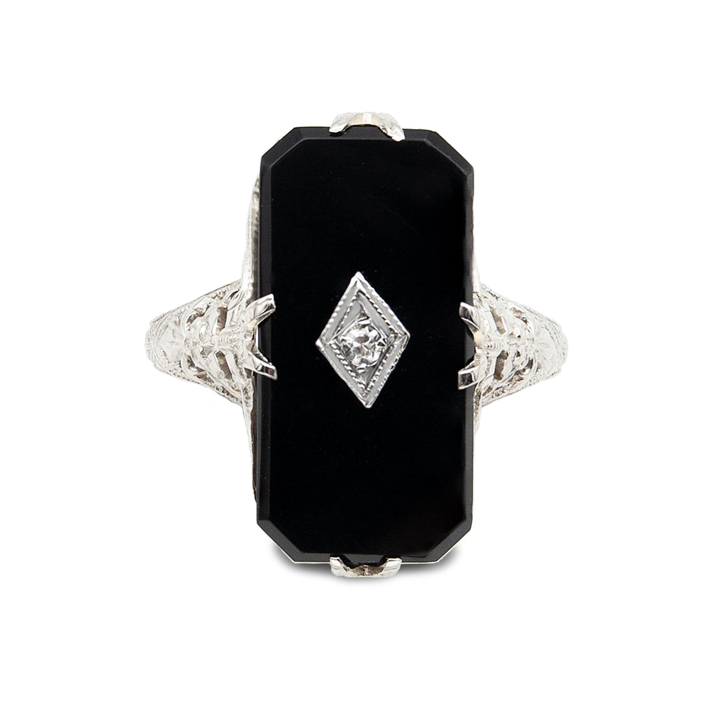 Vintage Art Deco Onyx Filigree Ring